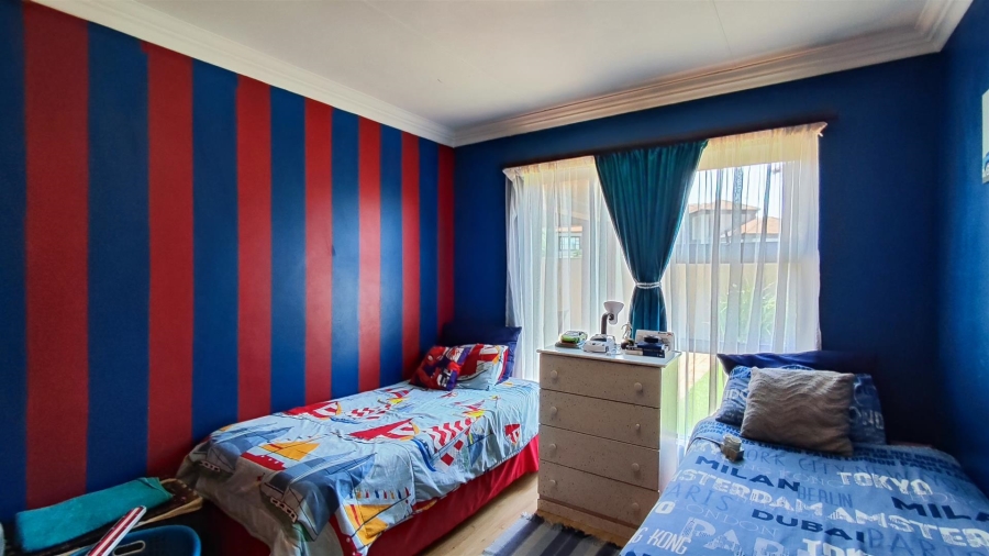 3 Bedroom Property for Sale in Vanderbijlpark SW 5 Gauteng