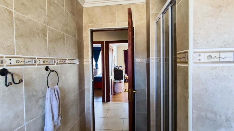 3 Bedroom Property for Sale in Vanderbijlpark SW 5 Gauteng