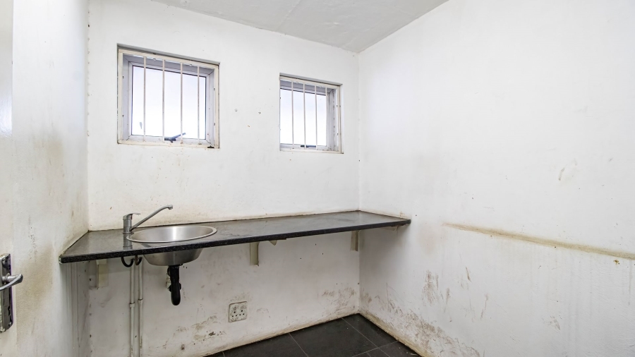 Commercial Property for Sale in Spartan Gauteng