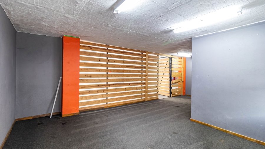 Commercial Property for Sale in Spartan Gauteng