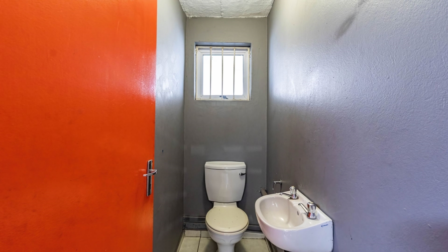 Commercial Property for Sale in Spartan Gauteng