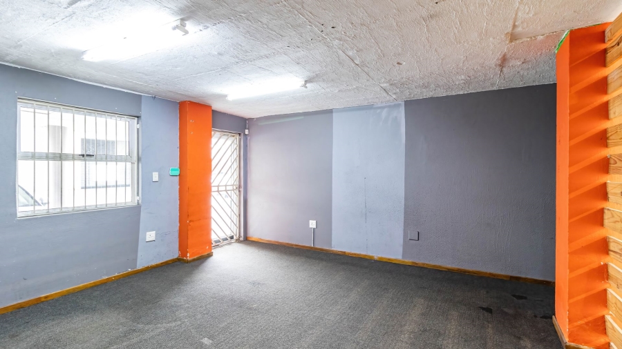 Commercial Property for Sale in Spartan Gauteng