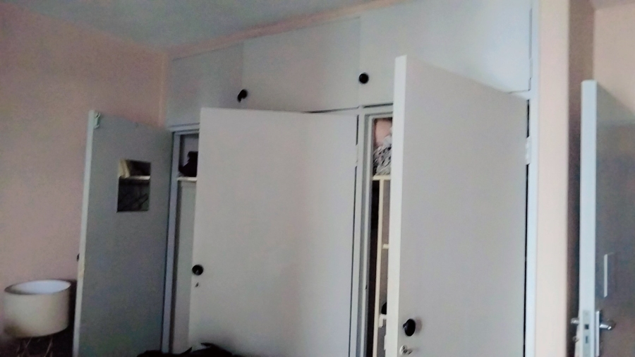 To Let 2 Bedroom Property for Rent in Gezina Gauteng