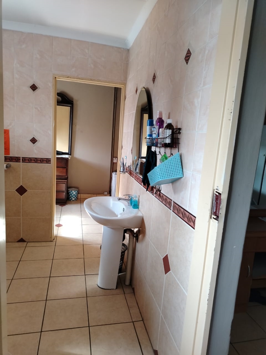 4 Bedroom Property for Sale in Doornpoort Gauteng