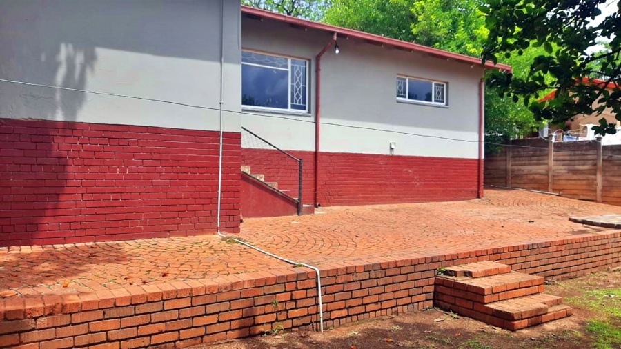 9 Bedroom Property for Sale in Proclamation Hill Gauteng