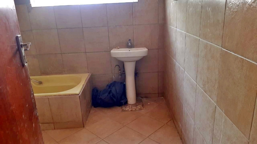 9 Bedroom Property for Sale in Proclamation Hill Gauteng