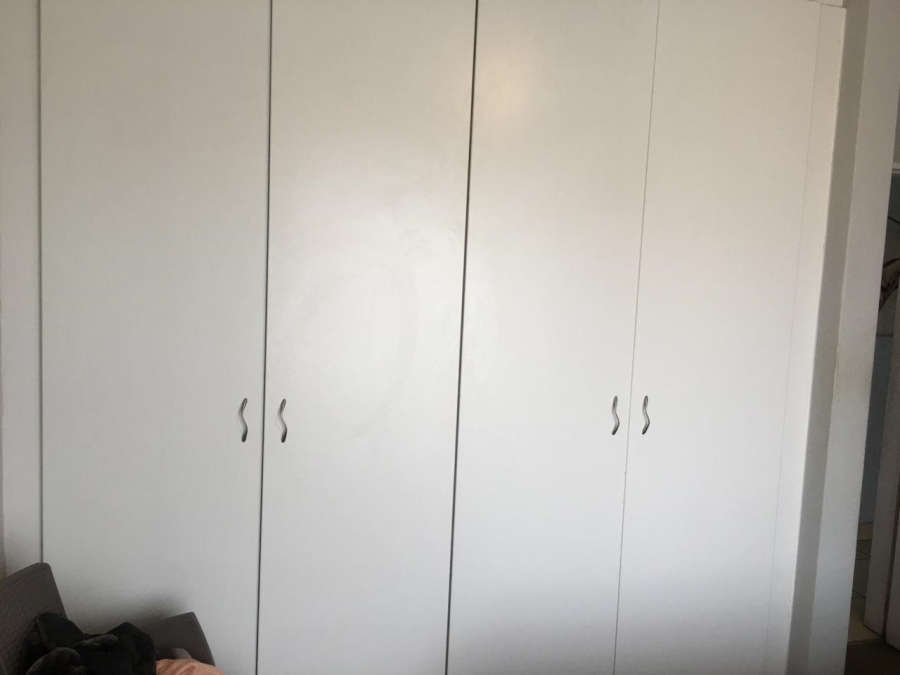 To Let 2 Bedroom Property for Rent in Aeroton Gauteng