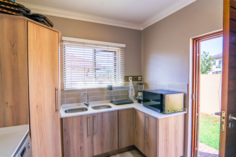 3 Bedroom Property for Sale in Sevilla Estate Gauteng