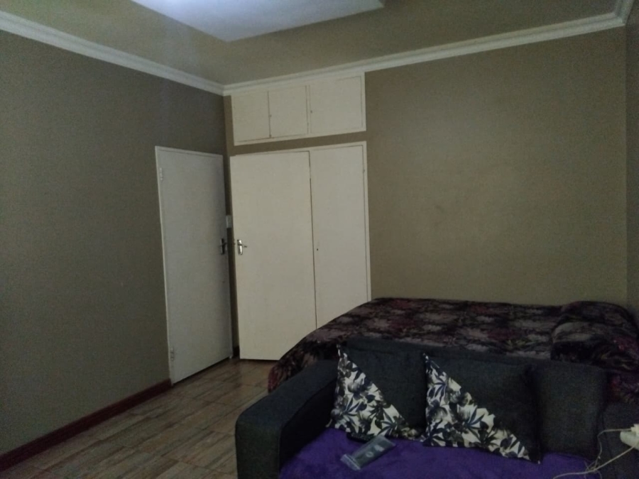 4 Bedroom Property for Sale in Muckleneuk Gauteng