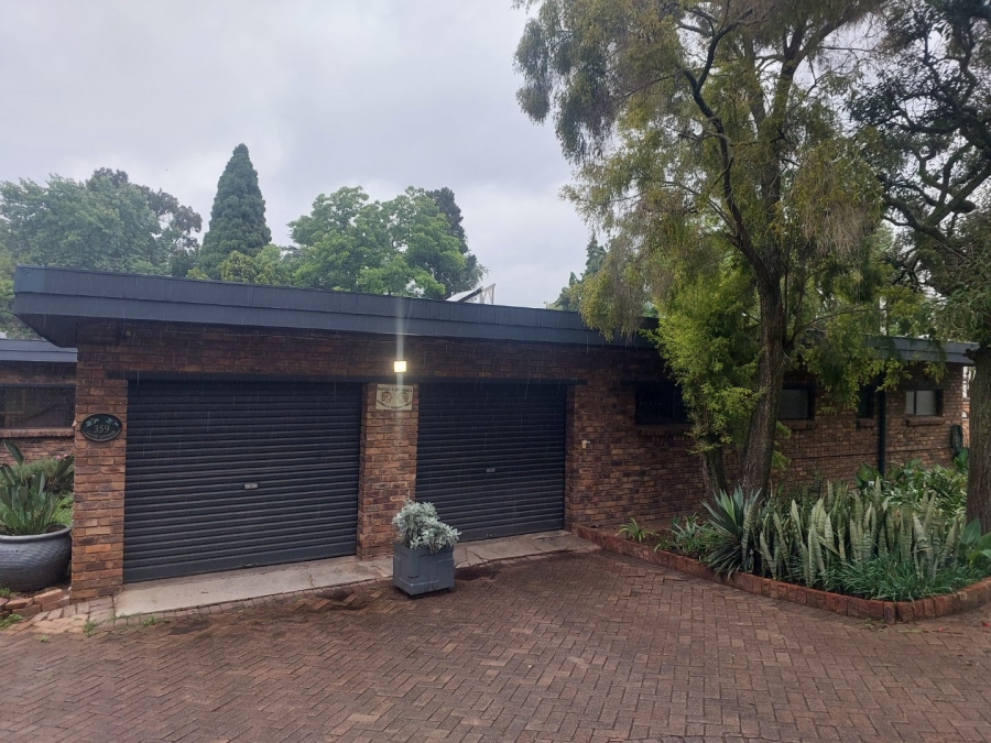 4 Bedroom Property for Sale in Ferndale Gauteng