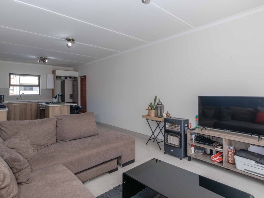 2 Bedroom Property for Sale in Modderfontein Gauteng