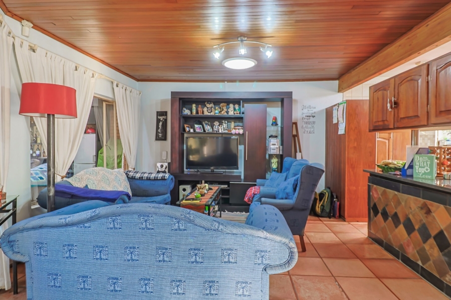 4 Bedroom Property for Sale in Zwartkop Gauteng