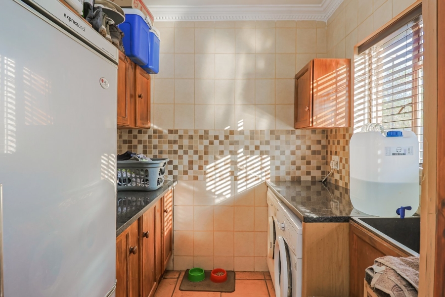 4 Bedroom Property for Sale in Zwartkop Gauteng