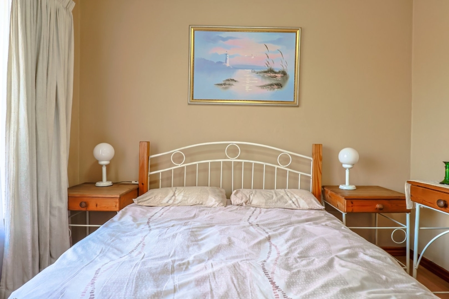 4 Bedroom Property for Sale in Zwartkop Gauteng