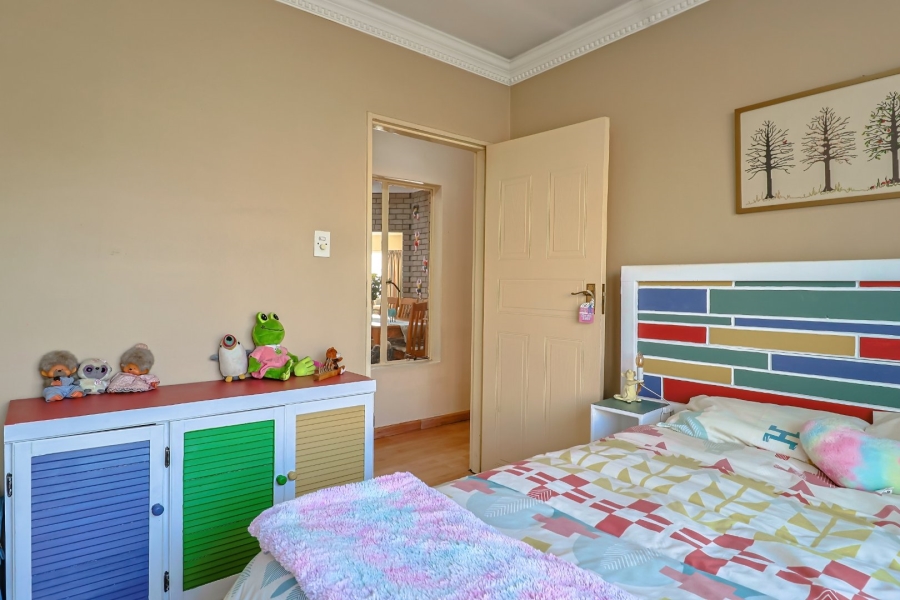 4 Bedroom Property for Sale in Zwartkop Gauteng