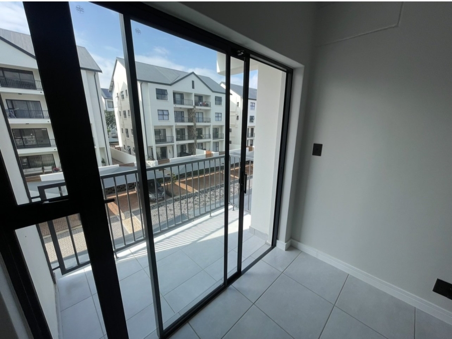 To Let 1 Bedroom Property for Rent in Crowthorne AH Gauteng