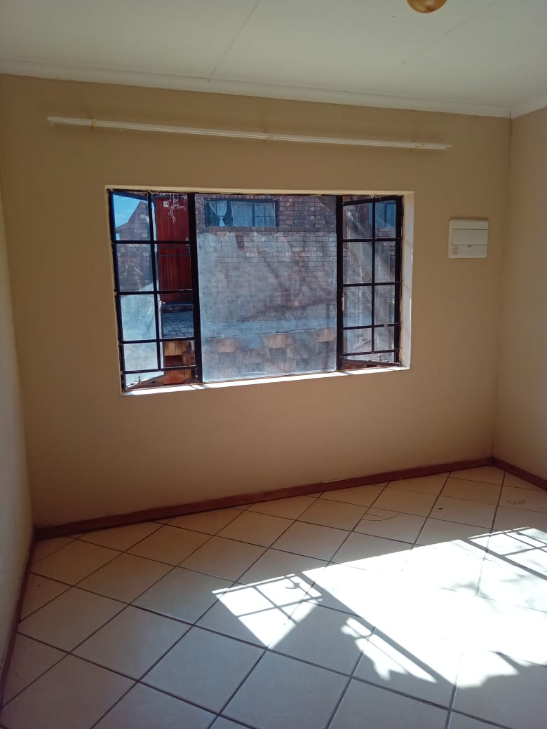 2 Bedroom Property for Sale in Philip Nel Park Gauteng