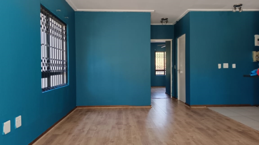 To Let 2 Bedroom Property for Rent in Jackal Creek Golf Estate Gauteng