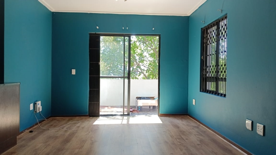 To Let 2 Bedroom Property for Rent in Jackal Creek Golf Estate Gauteng