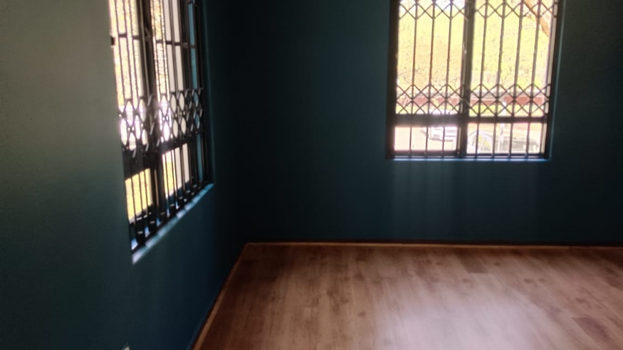 To Let 2 Bedroom Property for Rent in Jackal Creek Golf Estate Gauteng