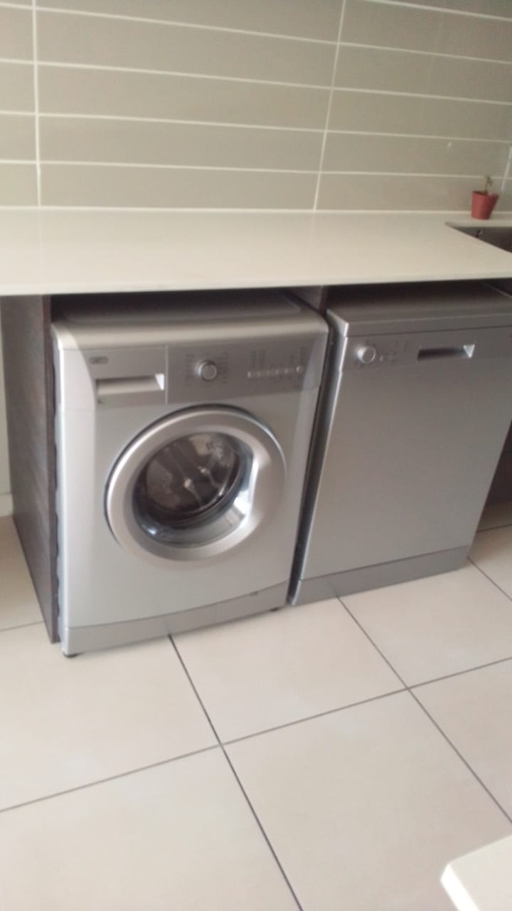 To Let 1 Bedroom Property for Rent in Olivedale Gauteng