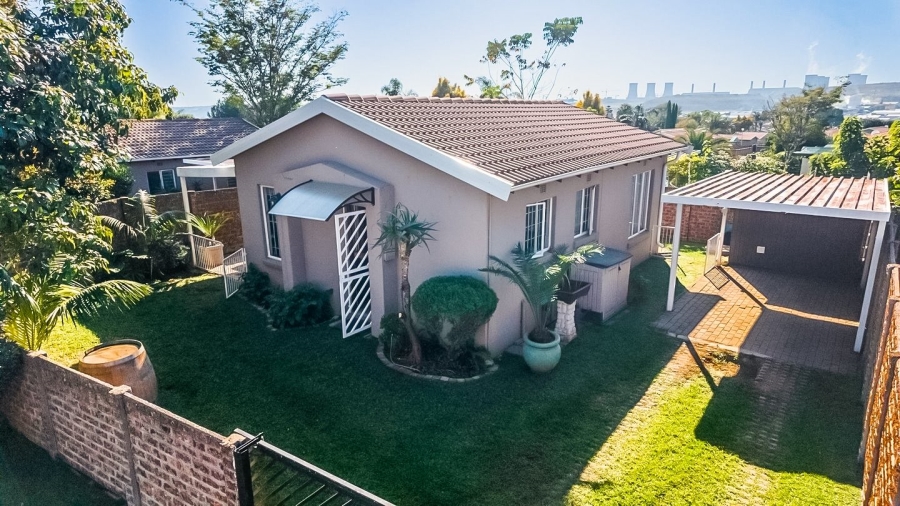 2 Bedroom Property for Sale in Eden Glen Gauteng