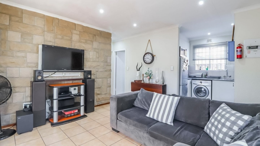 2 Bedroom Property for Sale in Eden Glen Gauteng