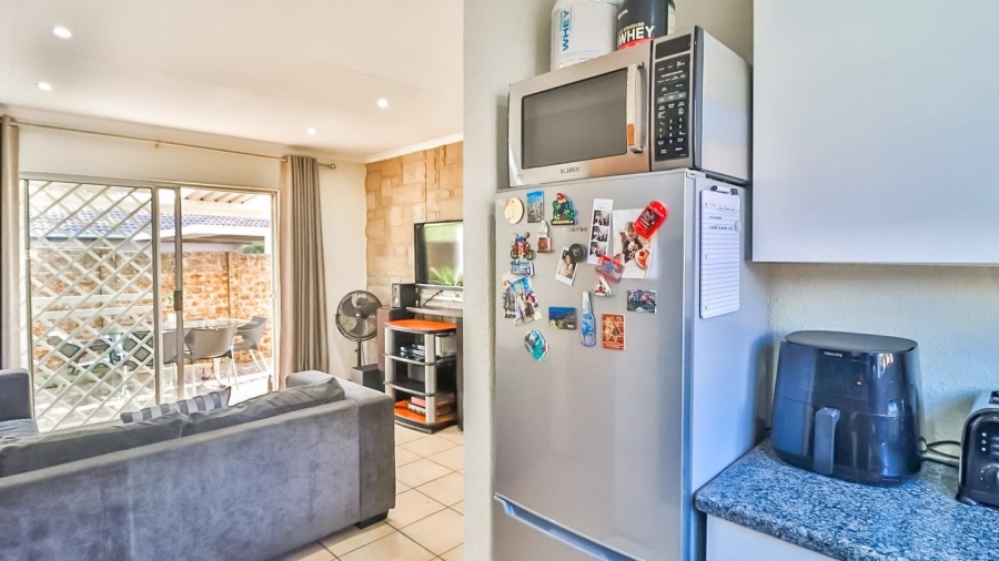 2 Bedroom Property for Sale in Eden Glen Gauteng