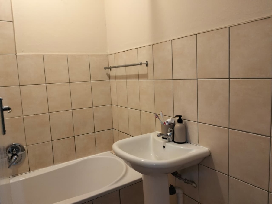 2 Bedroom Property for Sale in Pollak Park Gauteng