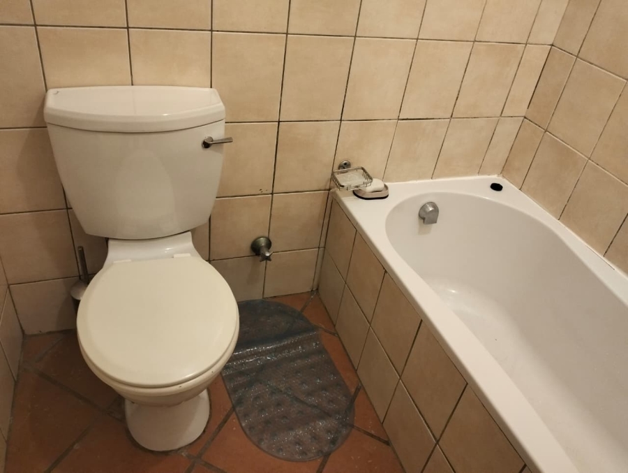 2 Bedroom Property for Sale in Pollak Park Gauteng