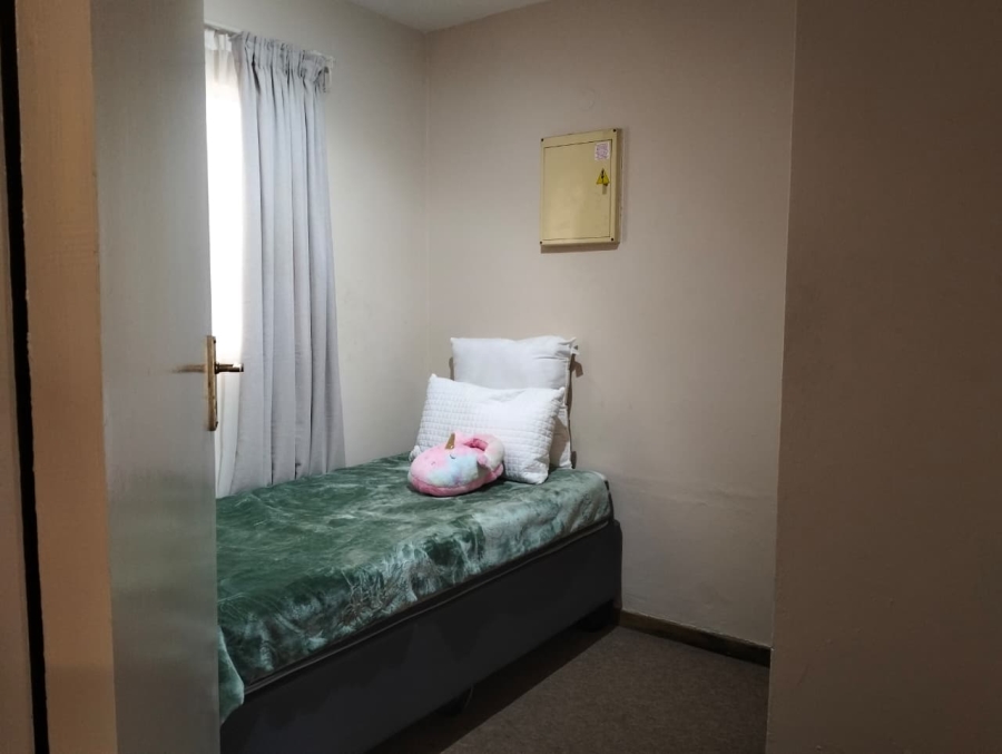 2 Bedroom Property for Sale in Pollak Park Gauteng