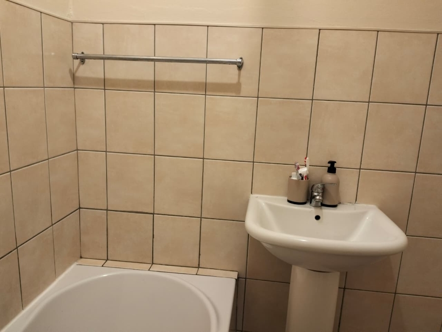 2 Bedroom Property for Sale in Pollak Park Gauteng