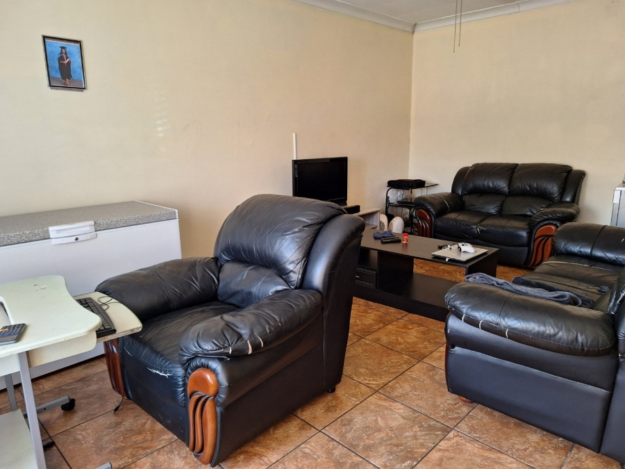 To Let 3 Bedroom Property for Rent in Villieria Gauteng