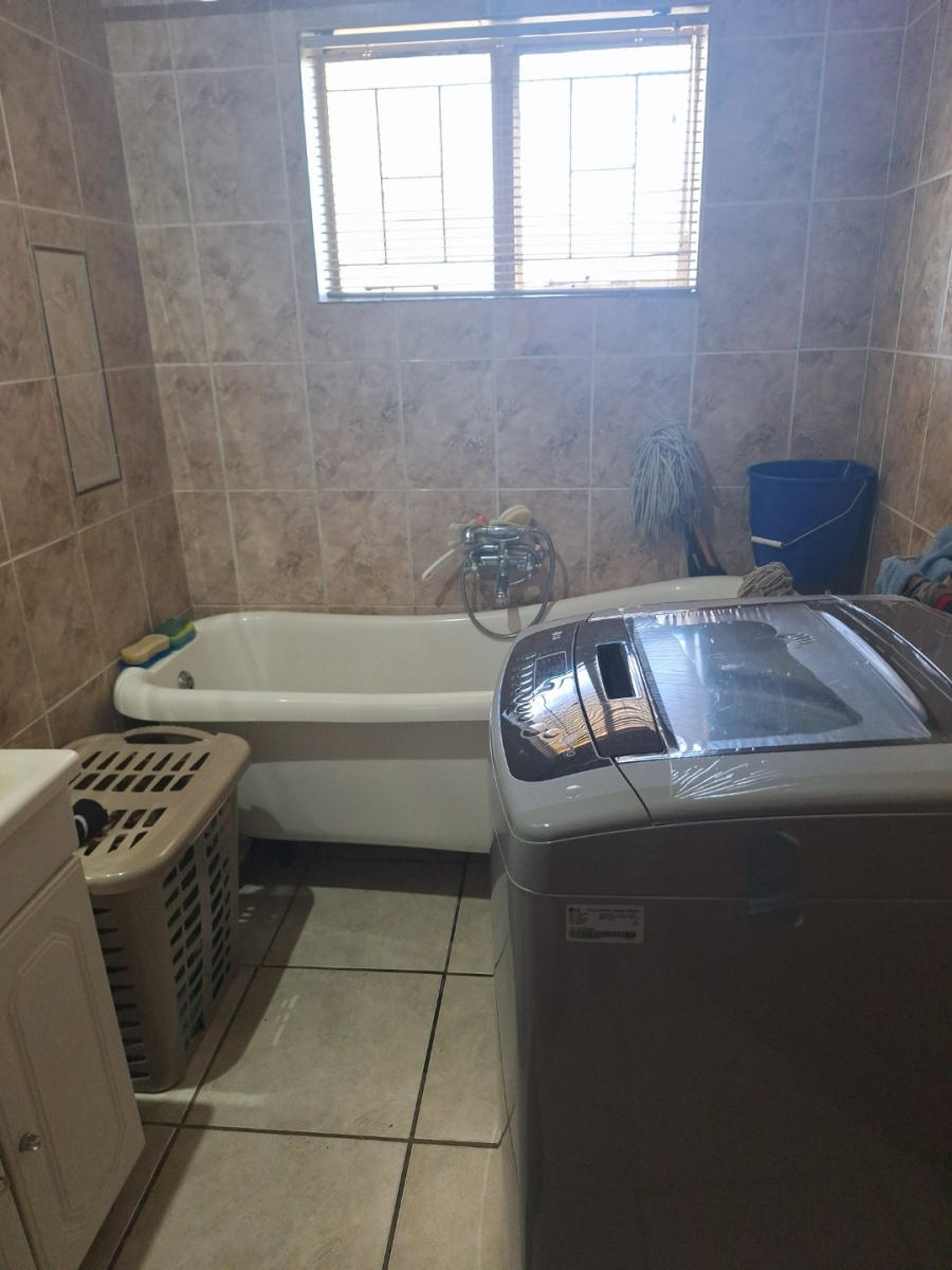 To Let 3 Bedroom Property for Rent in Villieria Gauteng