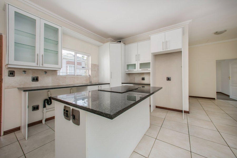 2 Bedroom Property for Sale in Parkview Gauteng