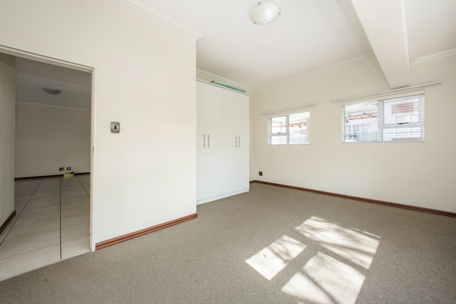 2 Bedroom Property for Sale in Parkview Gauteng