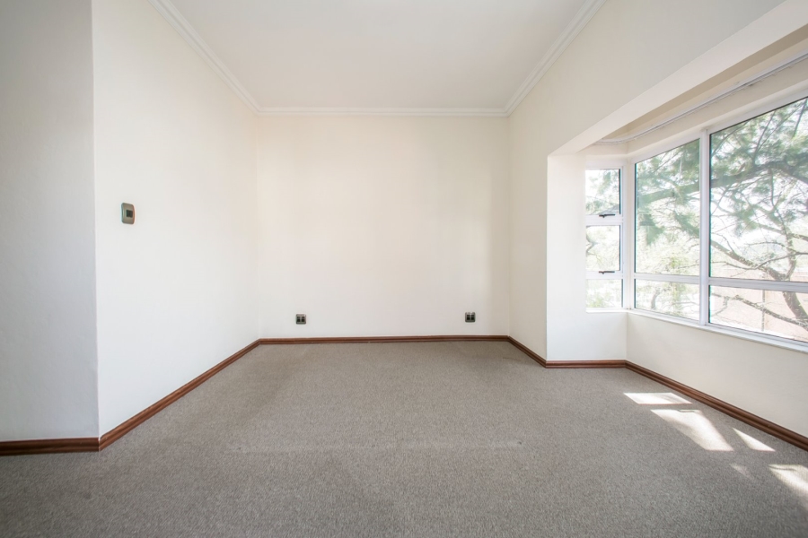 2 Bedroom Property for Sale in Parkview Gauteng