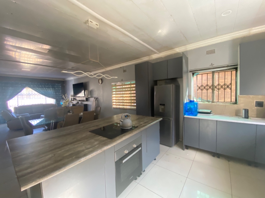  Bedroom Property for Sale in Vanderbijlpark CE 1 Gauteng