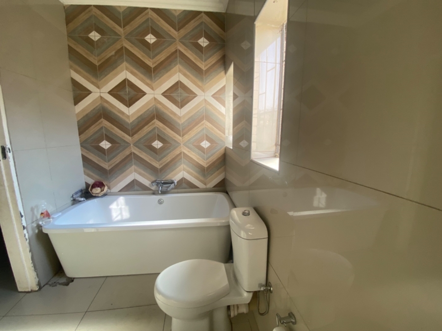  Bedroom Property for Sale in Vanderbijlpark CE 1 Gauteng