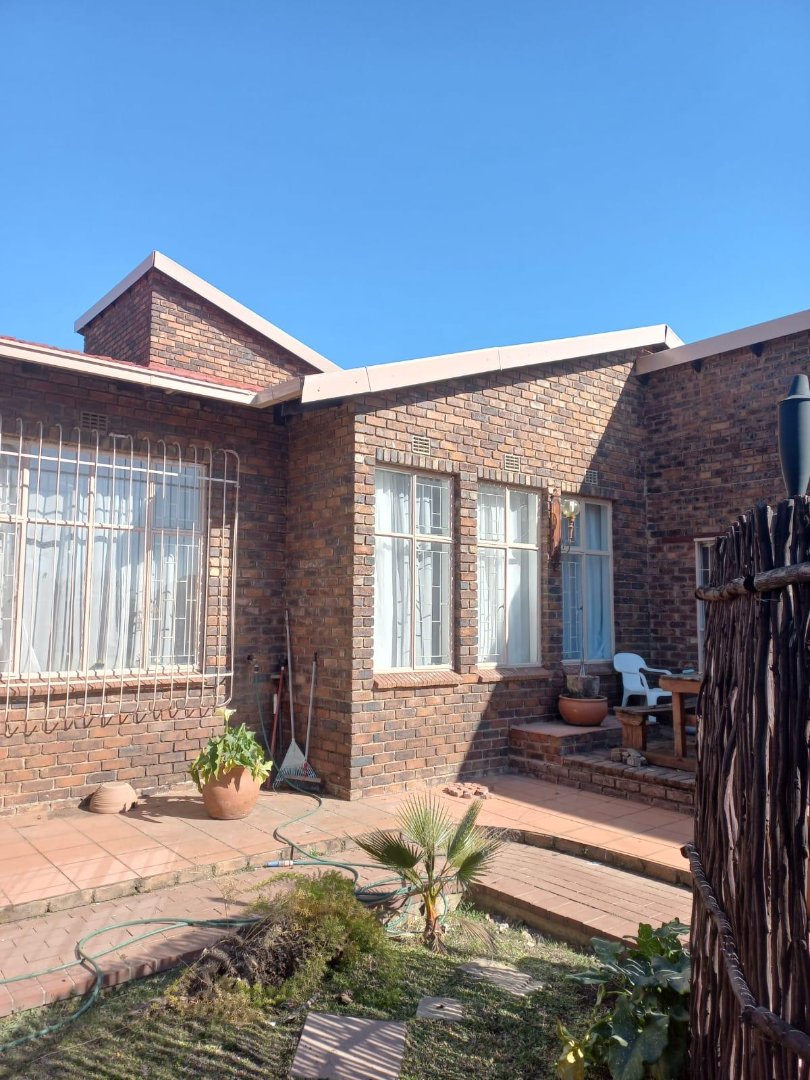 To Let 3 Bedroom Property for Rent in Terenure Gauteng