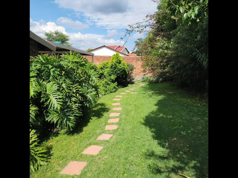 To Let 4 Bedroom Property for Rent in Terenure Gauteng