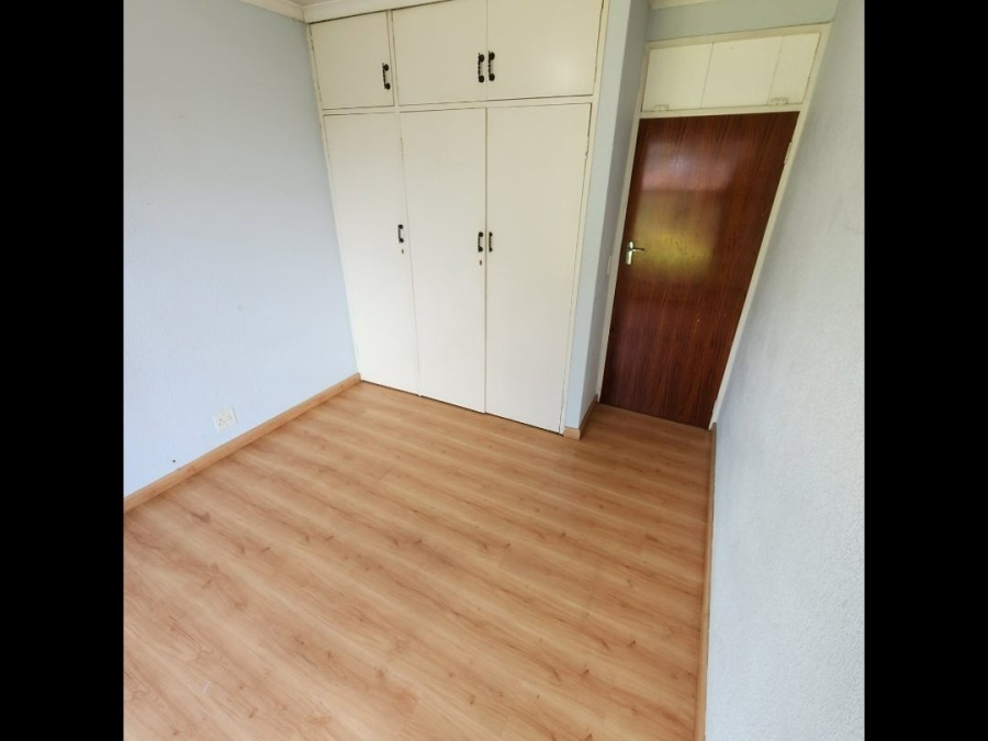 To Let 4 Bedroom Property for Rent in Terenure Gauteng