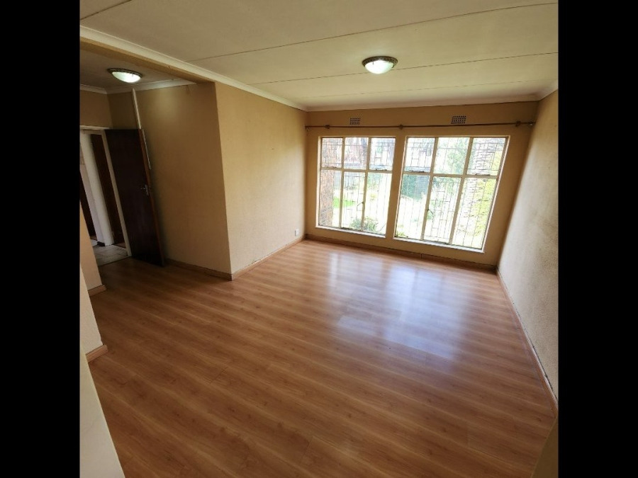 To Let 4 Bedroom Property for Rent in Terenure Gauteng
