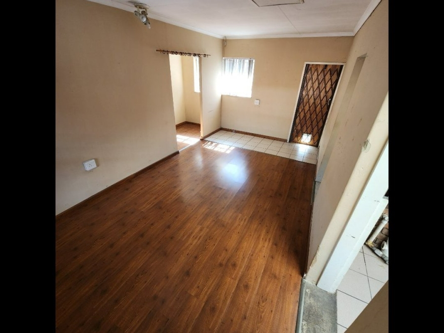 To Let 4 Bedroom Property for Rent in Terenure Gauteng