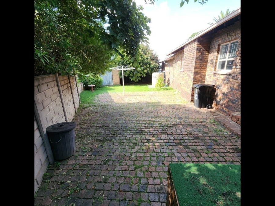 To Let 4 Bedroom Property for Rent in Terenure Gauteng