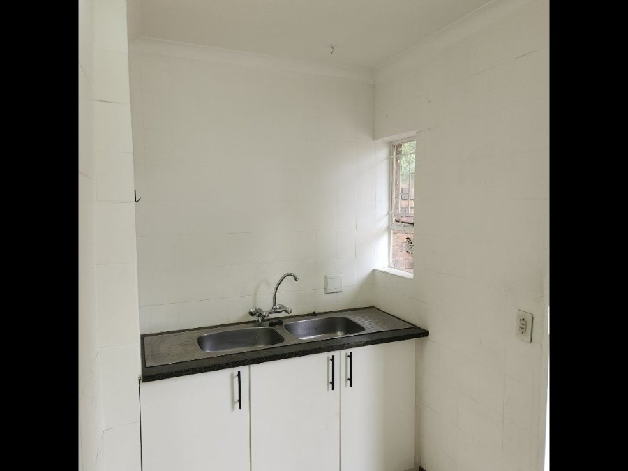 To Let 5 Bedroom Property for Rent in Terenure Gauteng