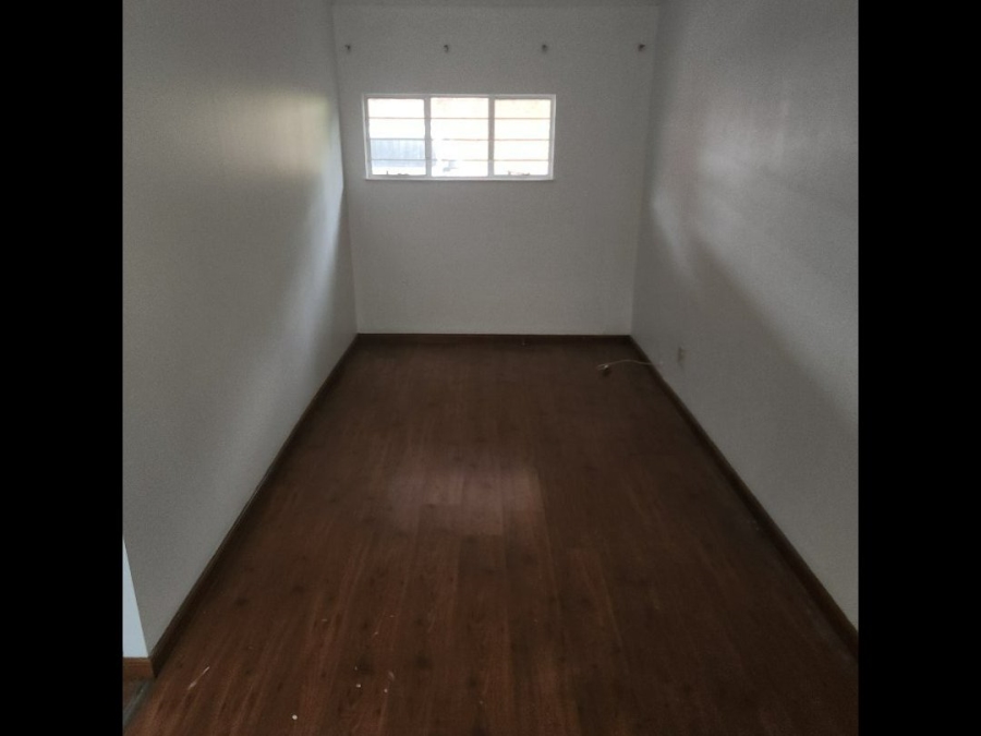 To Let 5 Bedroom Property for Rent in Terenure Gauteng