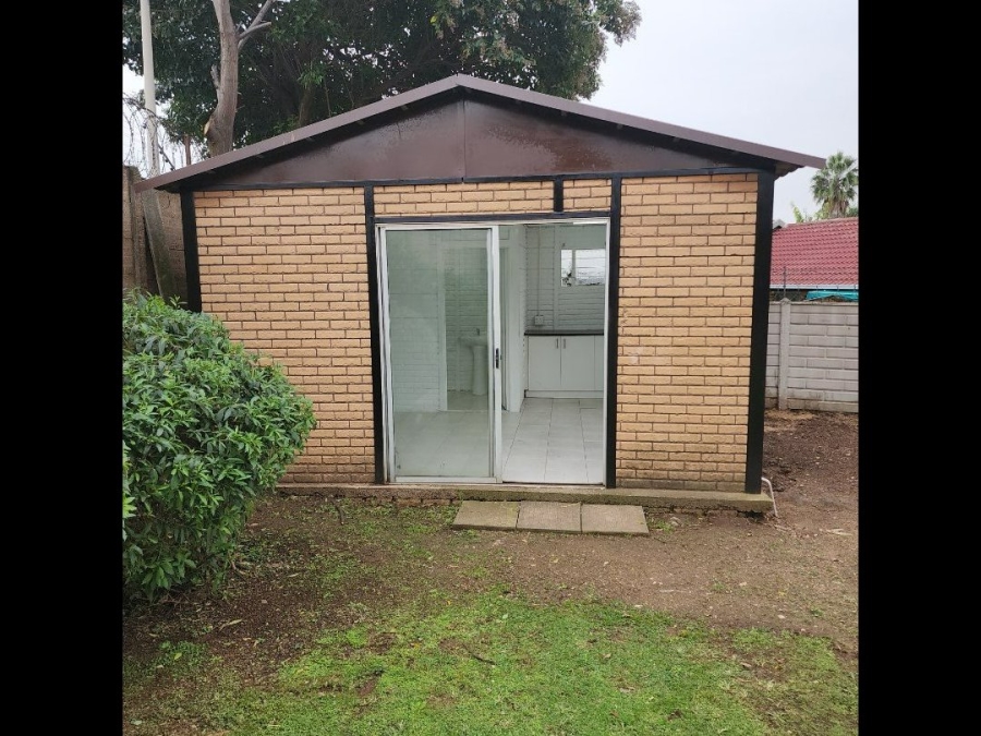 To Let 5 Bedroom Property for Rent in Terenure Gauteng
