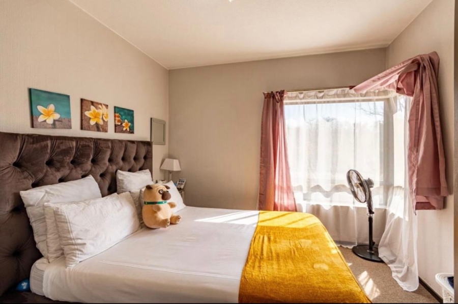 3 Bedroom Property for Sale in Broadacres Gauteng