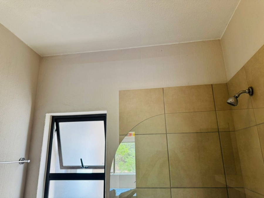 3 Bedroom Property for Sale in Broadacres Gauteng